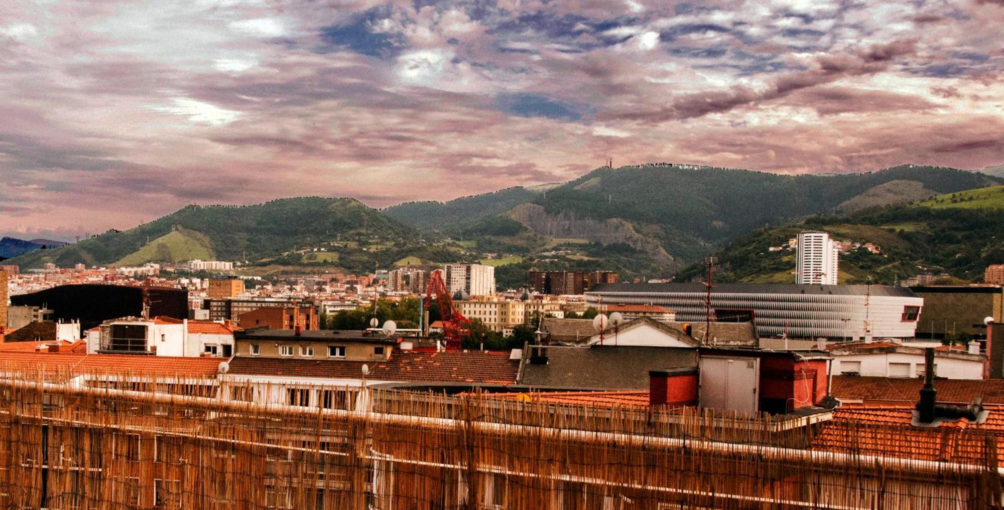 Estudios Bilbao Deusto Exteriör bild