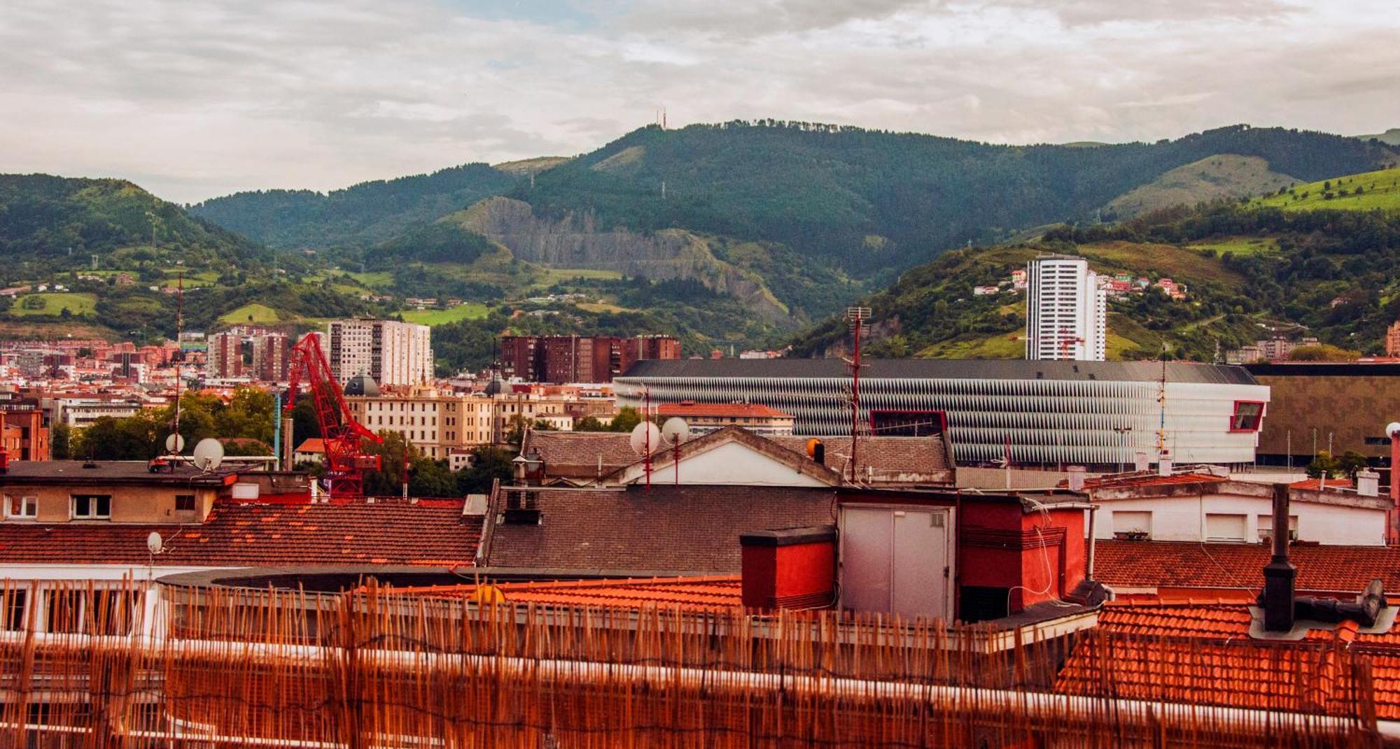 Estudios Bilbao Deusto Exteriör bild